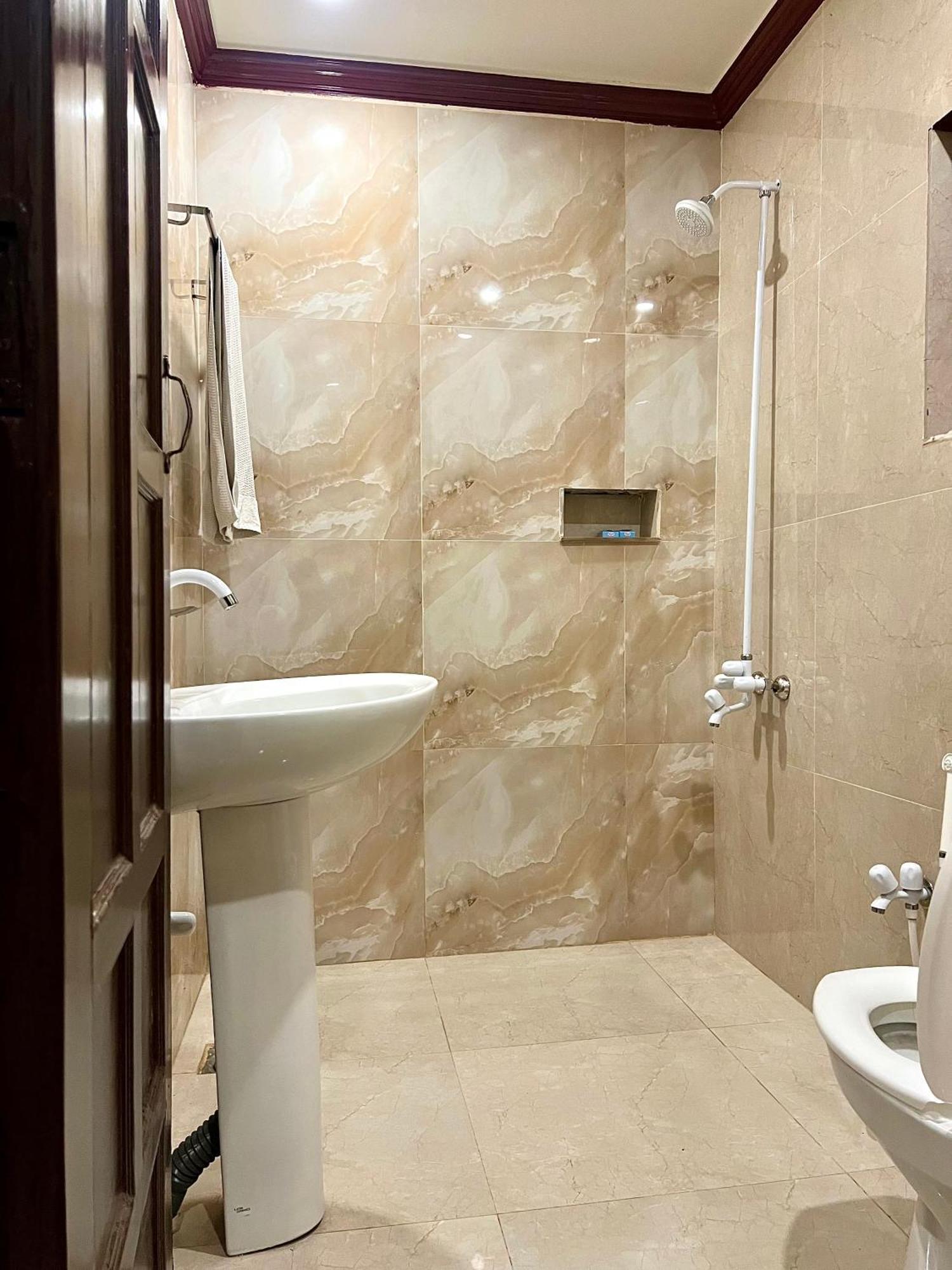 Babar House Hotell Faisalabad Eksteriør bilde