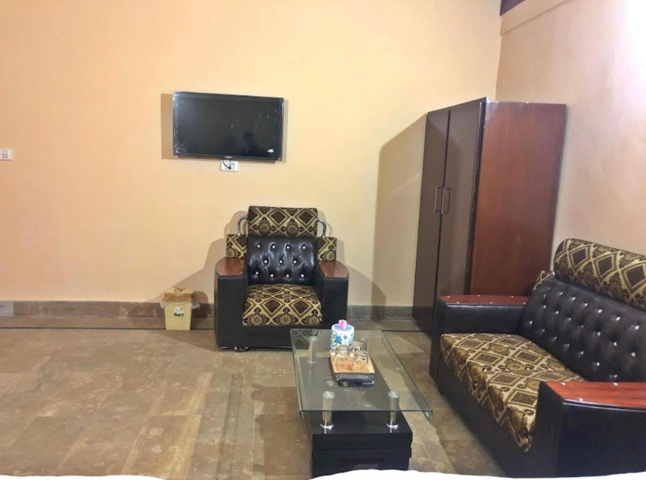 Babar House Hotell Faisalabad Eksteriør bilde