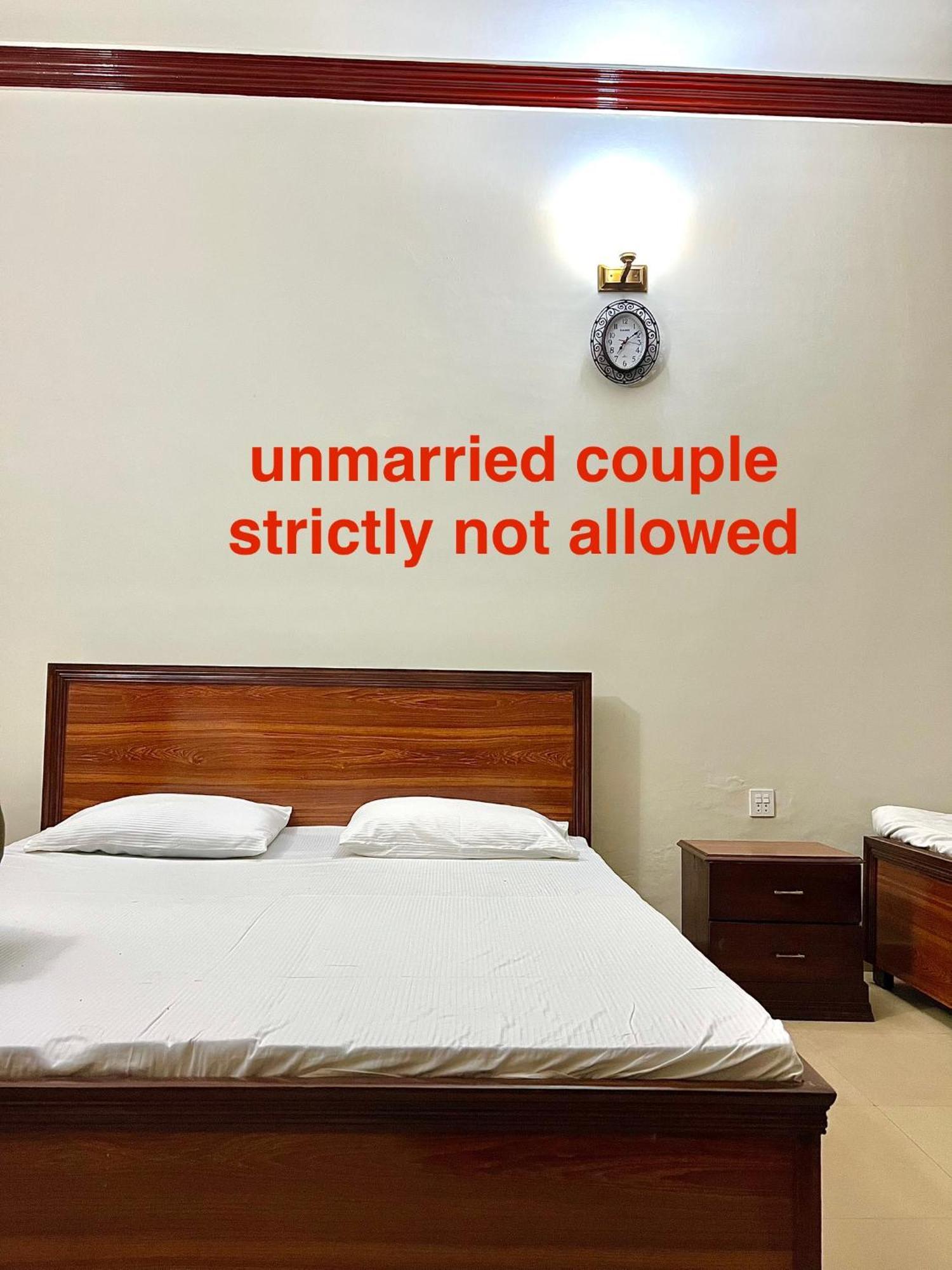 Babar House Hotell Faisalabad Eksteriør bilde