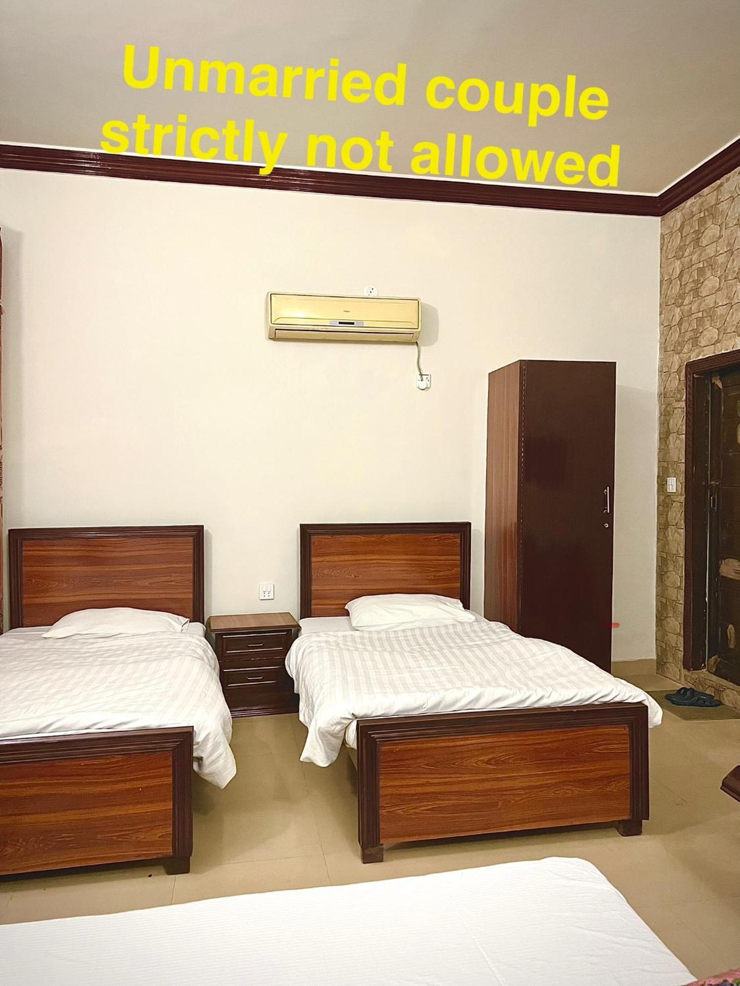 Babar House Hotell Faisalabad Eksteriør bilde
